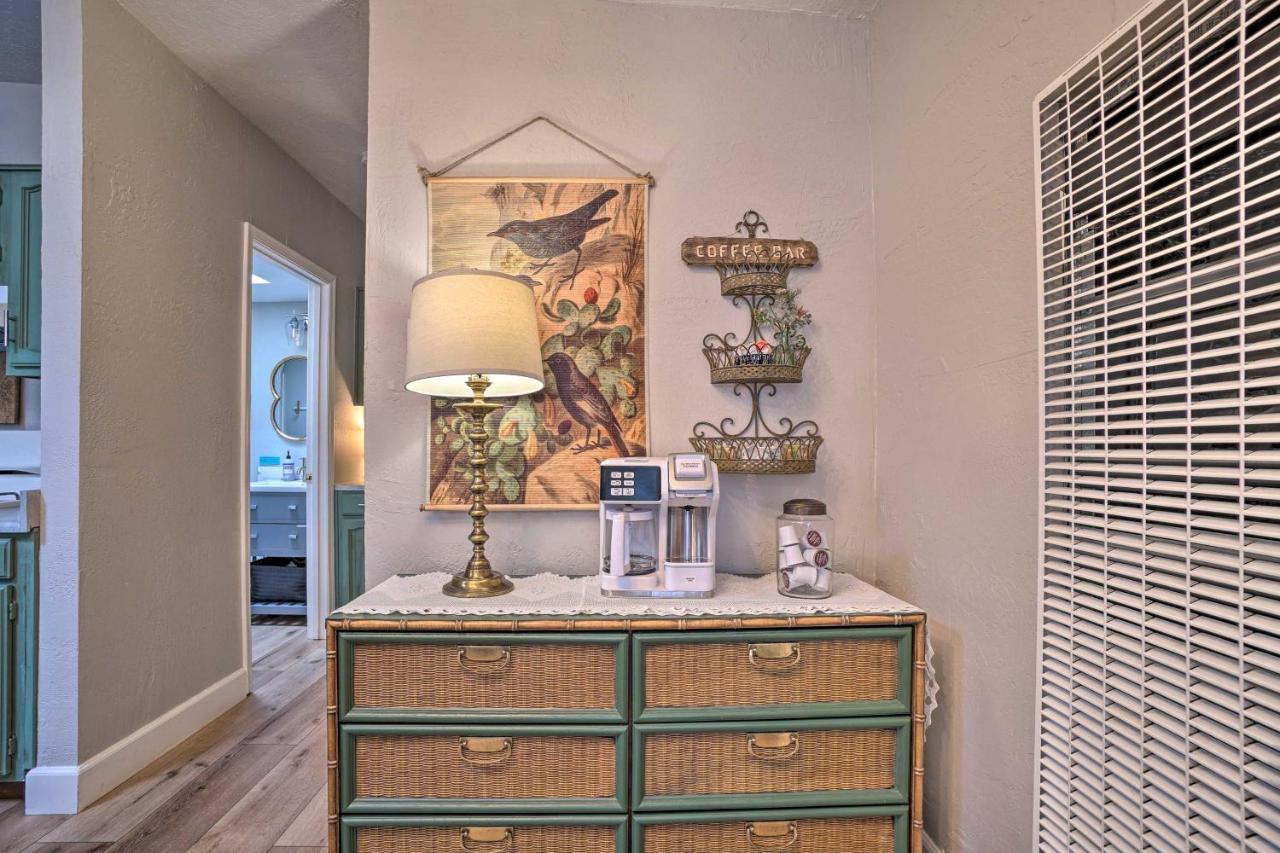 Central Williams Studio With Fireplace On Route 66! Apartment Екстериор снимка